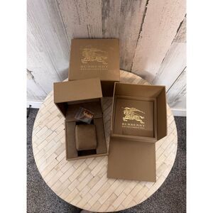 Authentic Burberry Watch Box Set – Box, Pillow & Extra Links